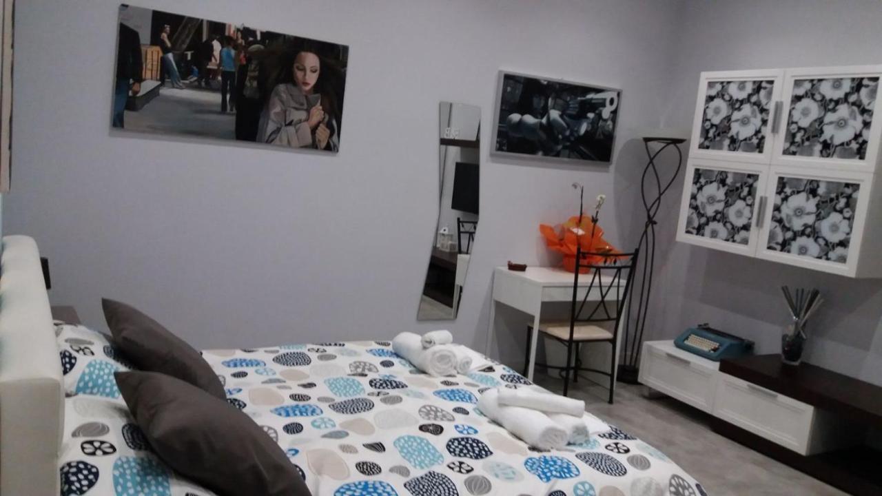 كاستلداتشا B&B A Casa Dell'Artista المظهر الخارجي الصورة