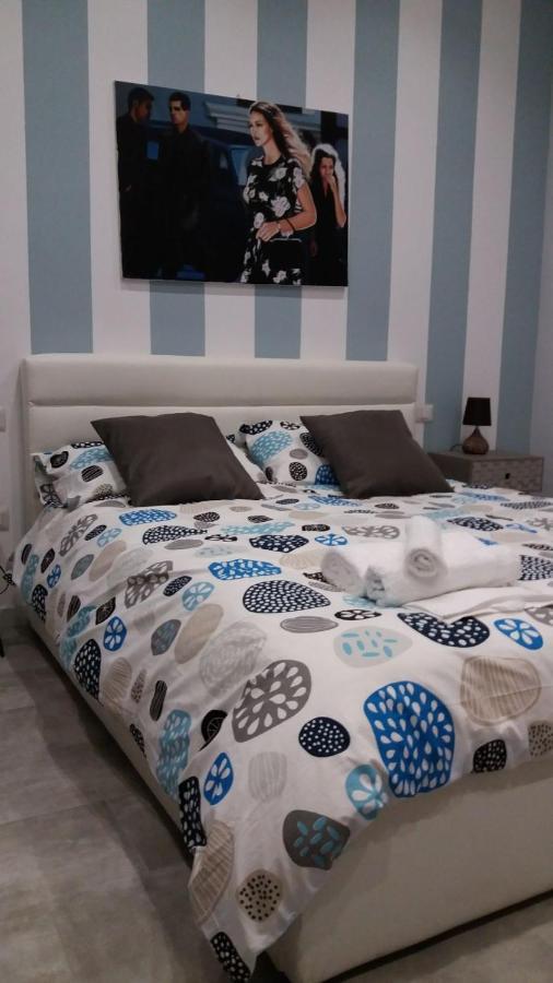 كاستلداتشا B&B A Casa Dell'Artista المظهر الخارجي الصورة