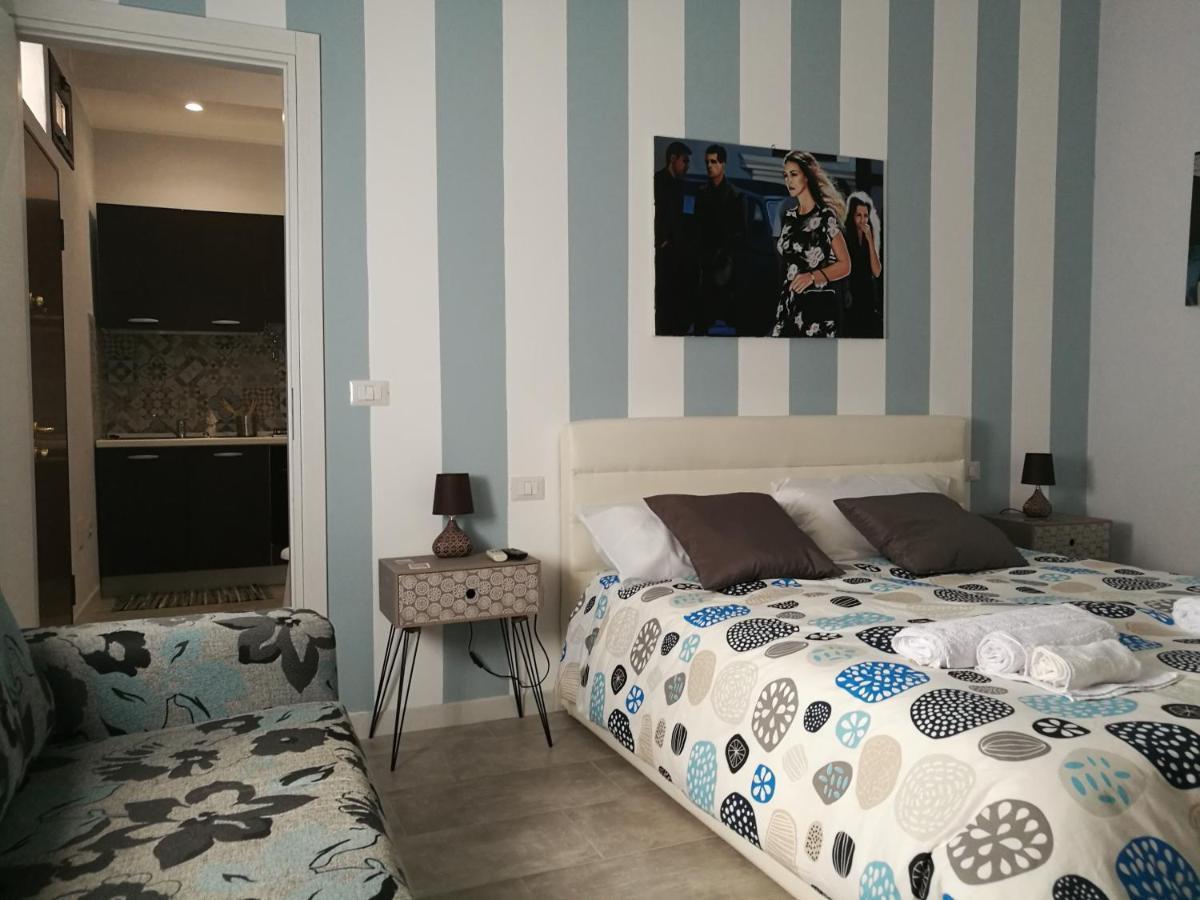 كاستلداتشا B&B A Casa Dell'Artista المظهر الخارجي الصورة